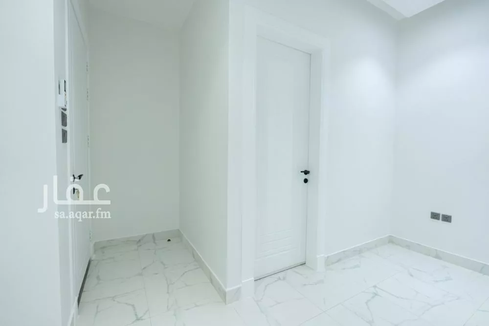 3 bedroom apartment in Al Aridh 14