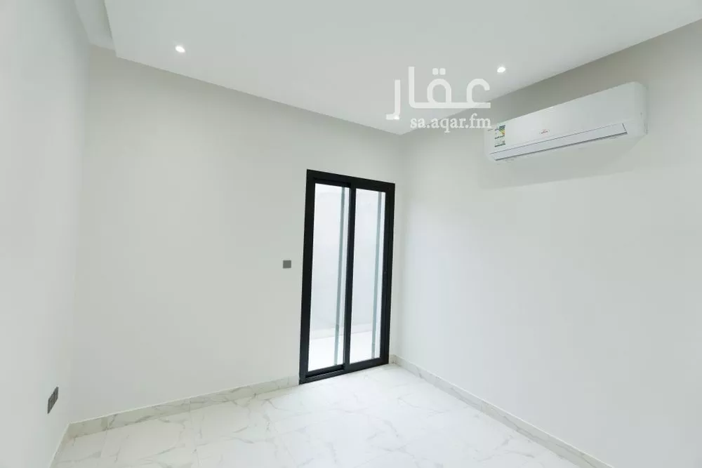 3 bedroom apartment in Al Aridh 4