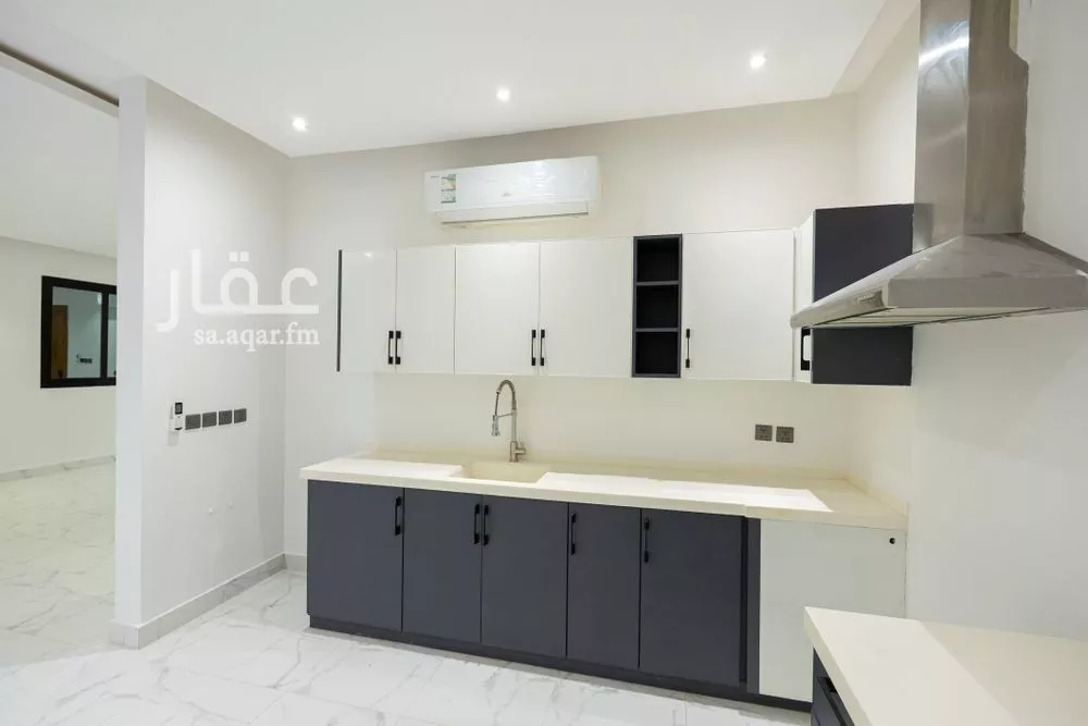 3 bedroom apartment in Al Aridh 6