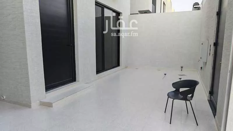 4 bedroom villa in Ash Sharq, Eastern Province 13