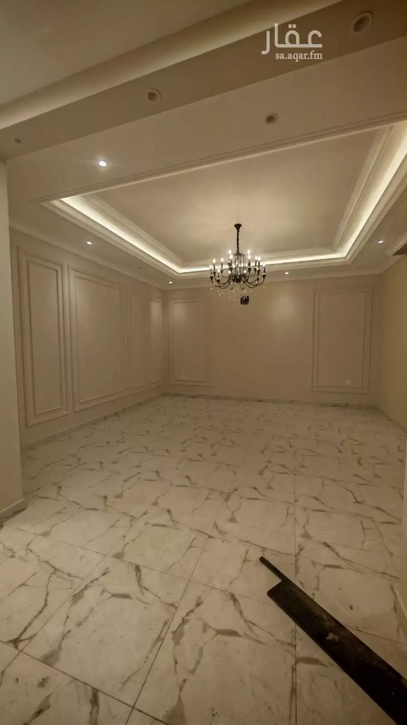 9 bedroom apartment in Al Jisr 6