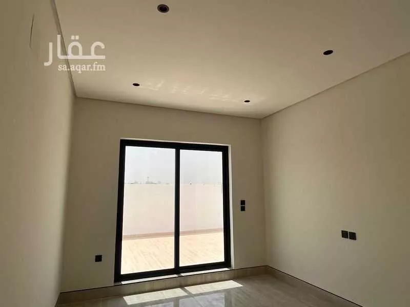 4 bedroom villa in Al Qashlah, Eastern Province 11