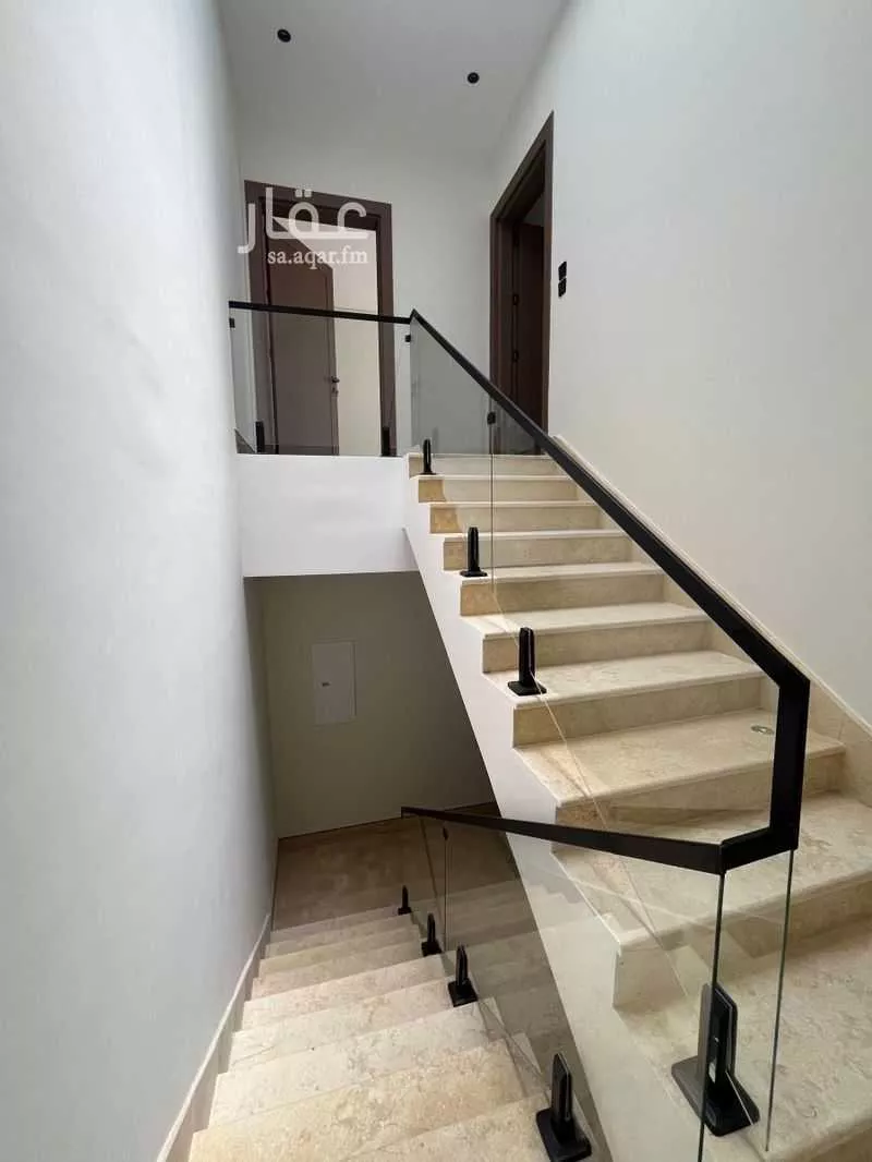 4 bedroom villa in Al Qashlah, Eastern Province 10