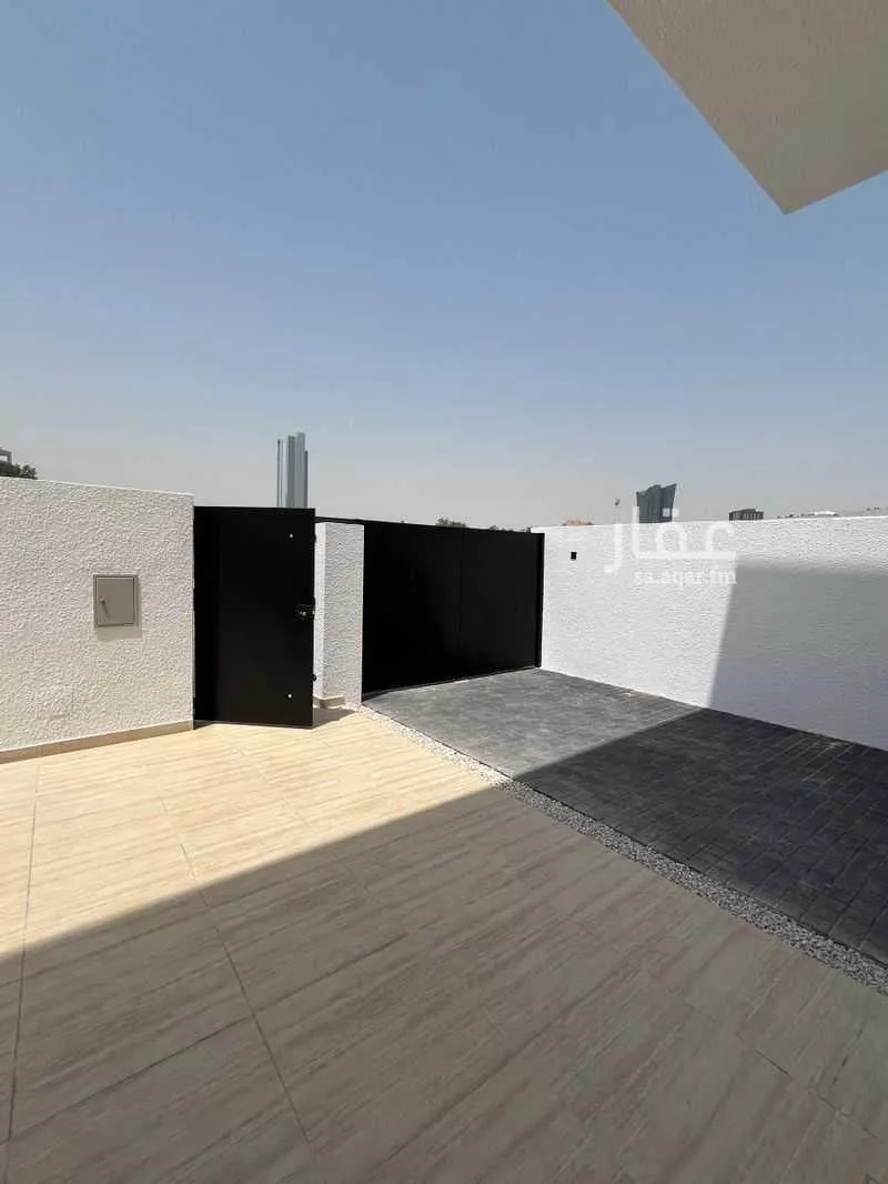 4 bedroom villa in Al Qashlah, Eastern Province 7