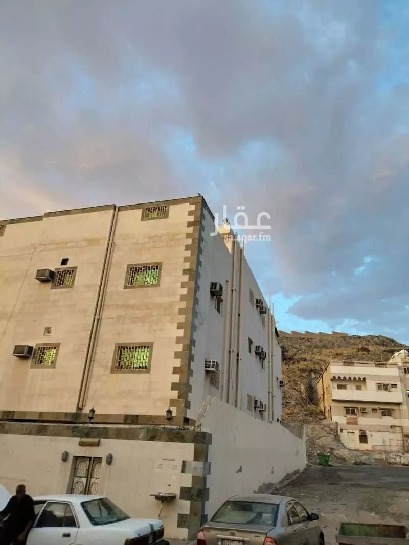 building in Al Hijra, Makkah 3