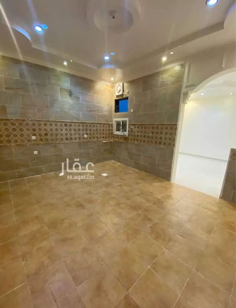 4 bedroom apartment in Al Shawqiyyah, Makkah 3