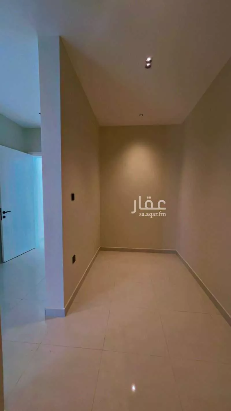 6 bedroom villa in Al Aqiq 16