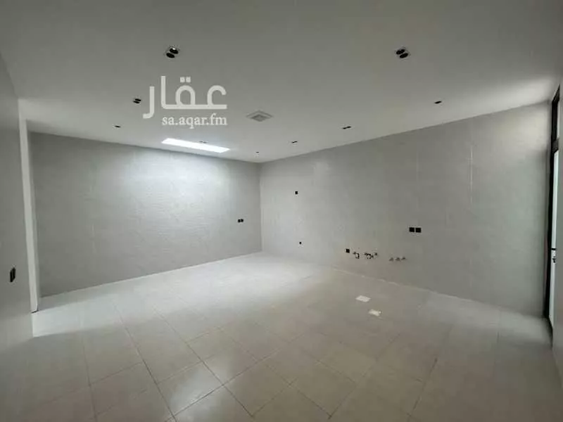 6 bedroom villa in Al Aqiq 30