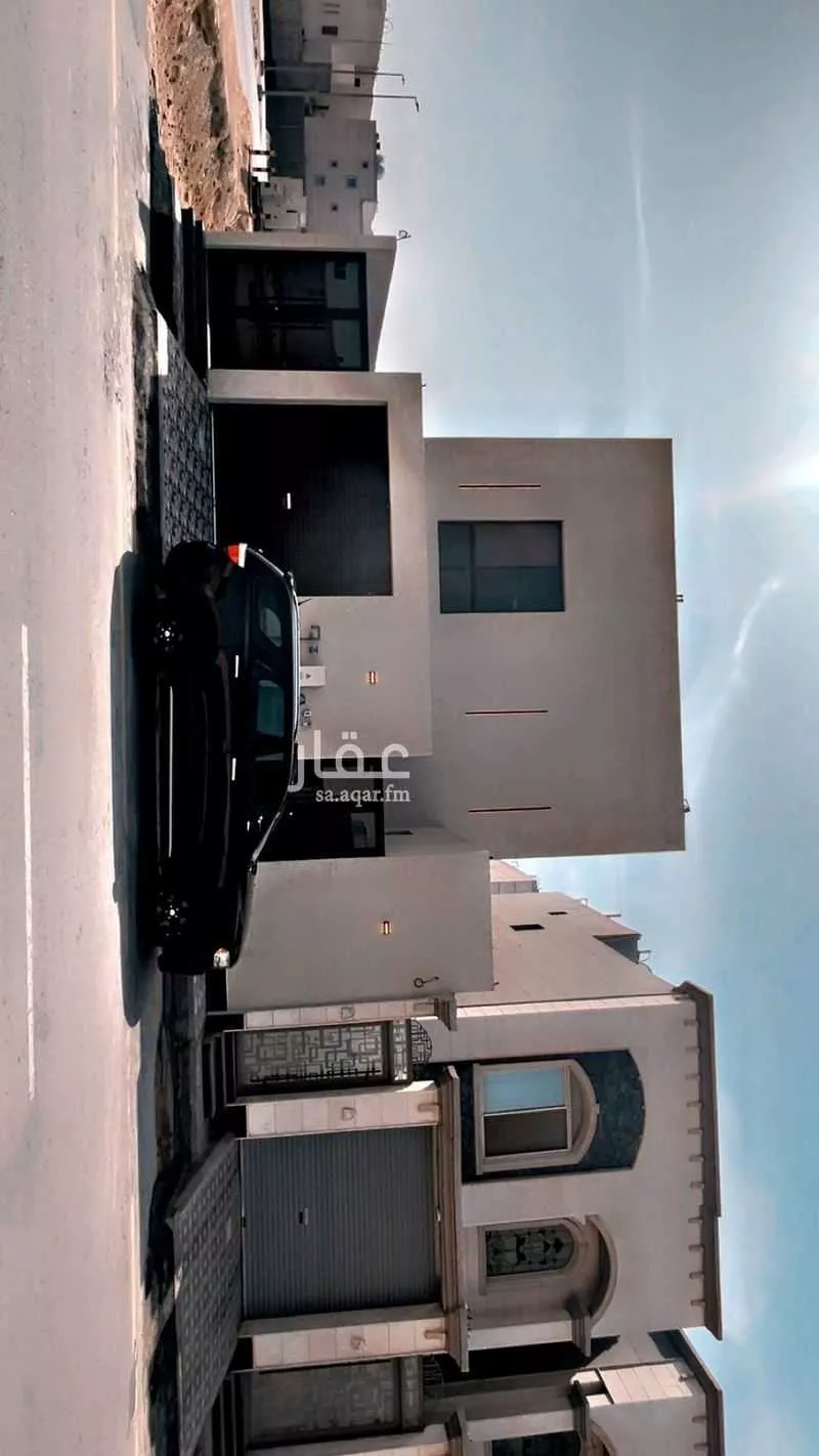 6 bedroom villa in Al Aqiq 7