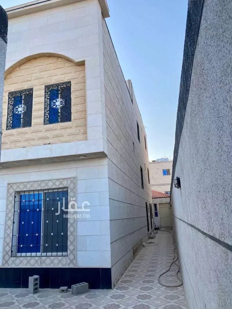 9 bedroom villa in Al Lulu 2