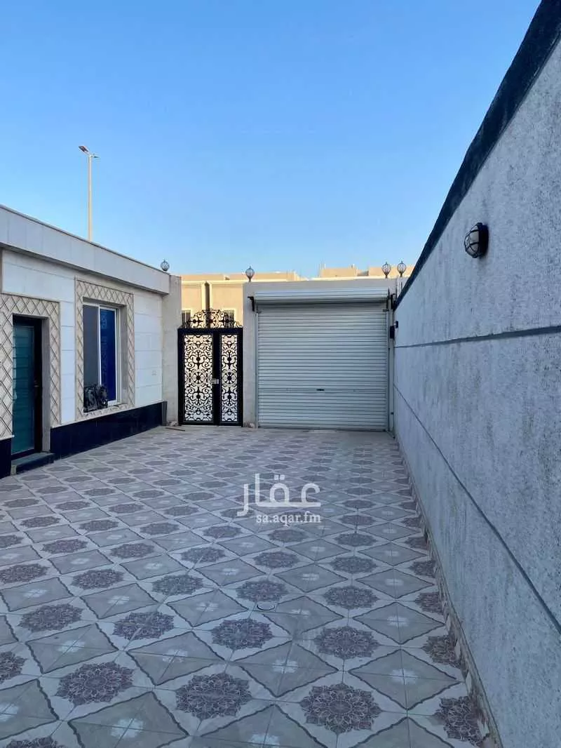 9 bedroom villa in Al Lulu 5