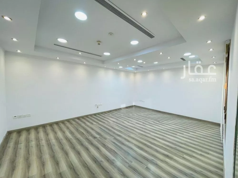 16 bedroom villa in Al Shati 12