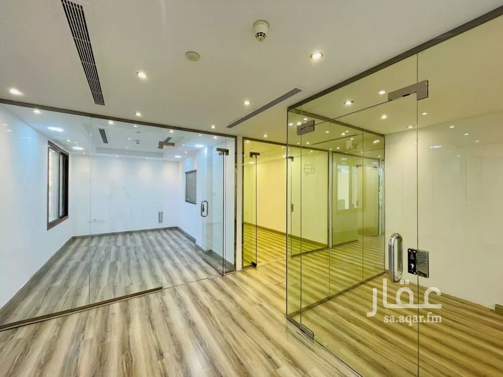 16 bedroom villa in Al Shati 7