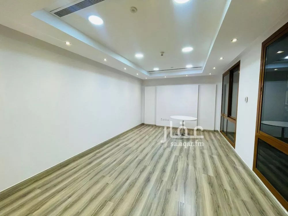16 bedroom villa in Al Shati 8