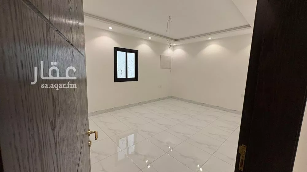 3 bedroom apartment in Al Ajwad, Jeddah 6