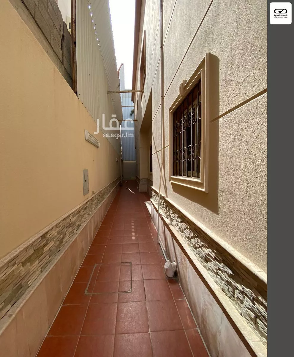 فيلا 6 غرف في النعيم 18