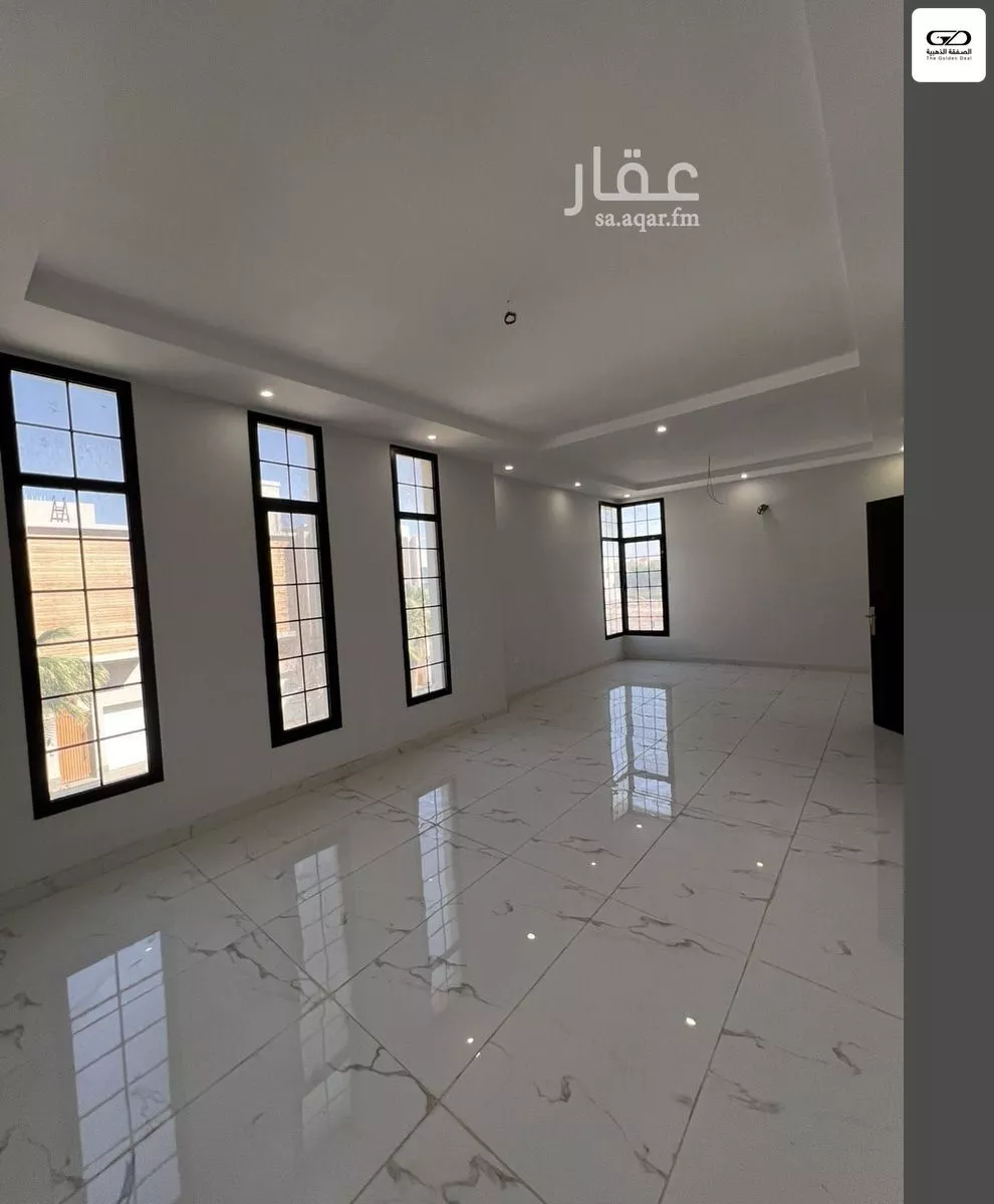فيلا 4 غرف في الزمرد 18