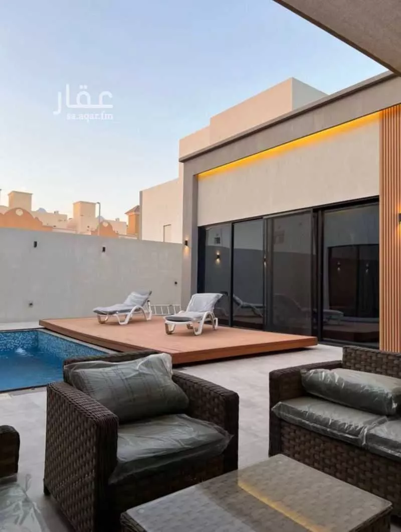 فيلا 3 غرف في الشراع 2