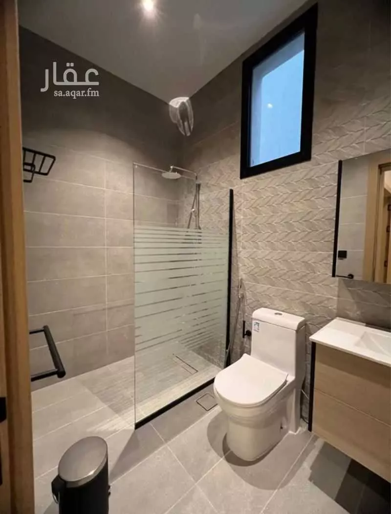 فيلا 3 غرف في الشراع 4
