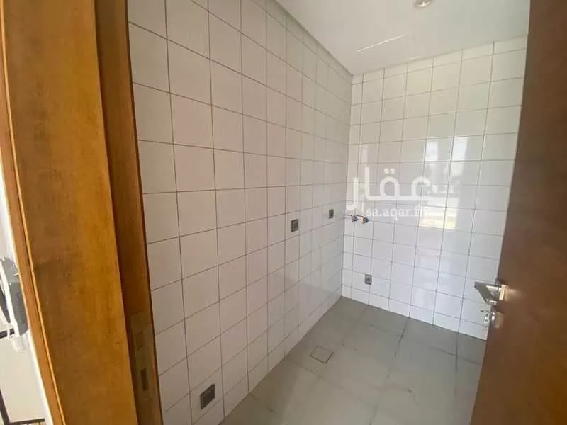 5 bedroom villa in Al Rawdah 8