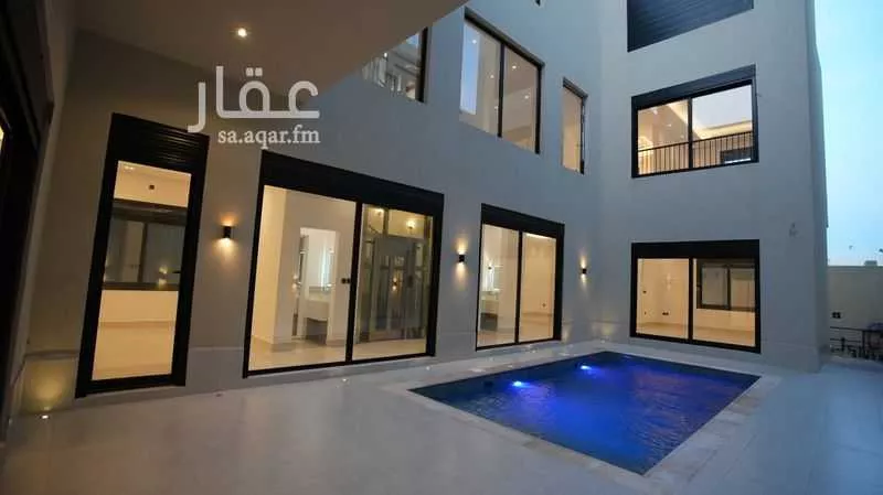 6 bedroom villa in Al Basateen 37
