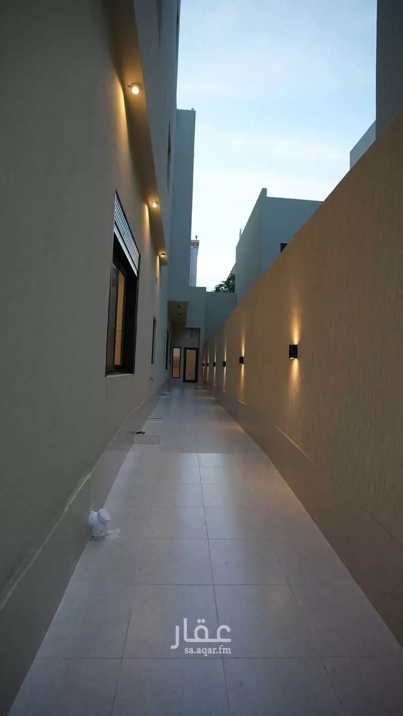 6 bedroom villa in Al Basateen 42