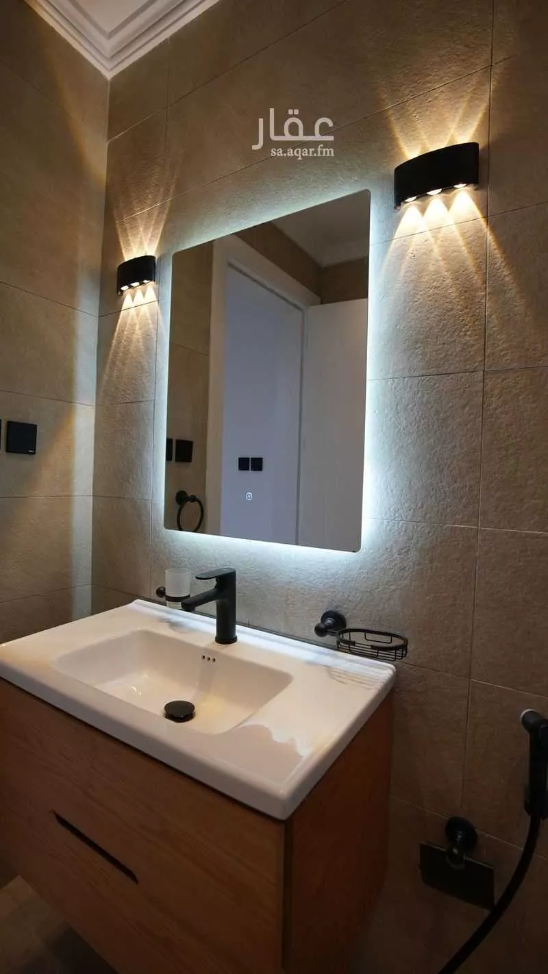 6 bedroom villa in Al Basateen 6