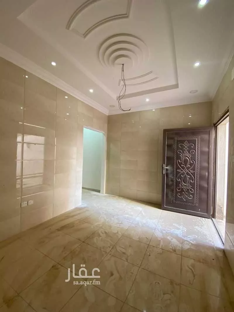 فيلا 5 غرف في الياقوت 15