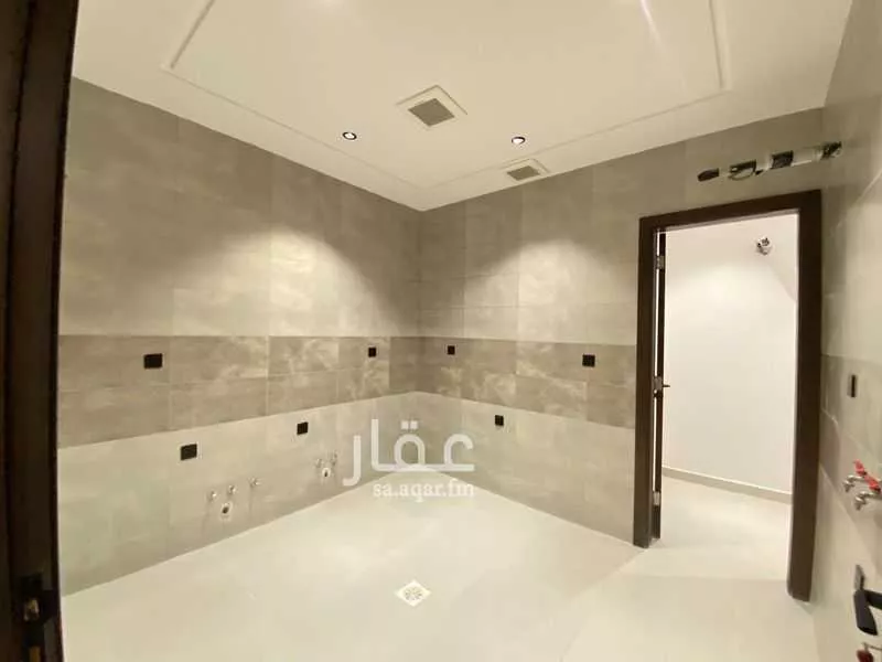 3 bedroom apartment in Al Safa 7