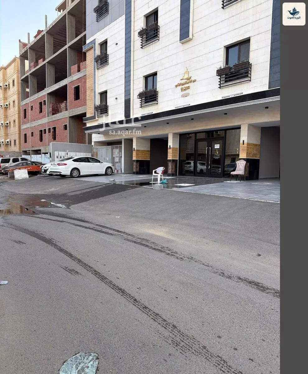 6 bedroom apartment in Al Nuzhah 5