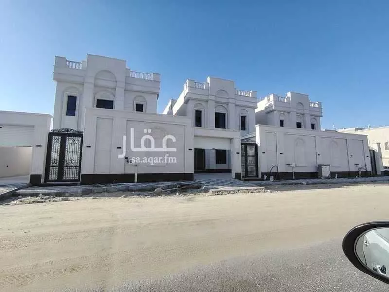 فيلا 6 غرف في الأمواج 9