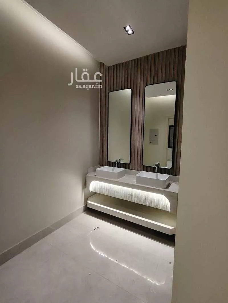 فيلا 6 غرف في الأمواج 10