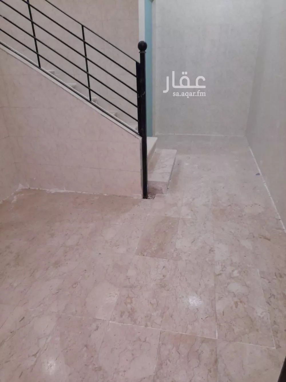 فيلا 15 غرف في اللؤلؤ 5
