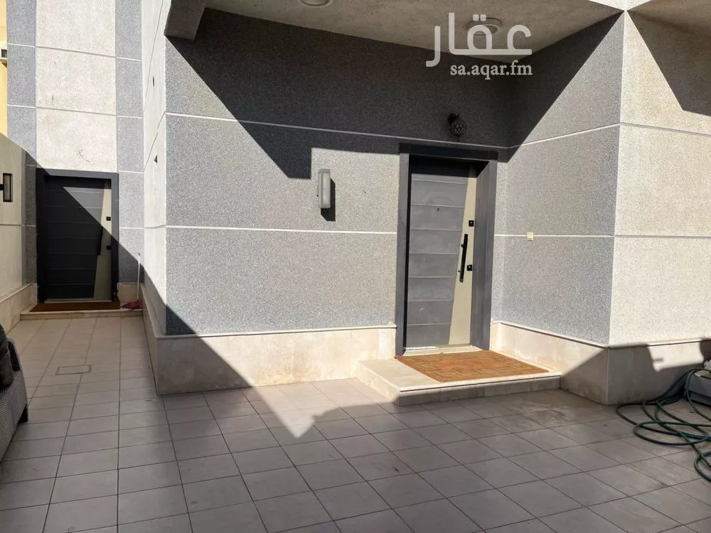 5 bedroom villa in Al Yaqout 2