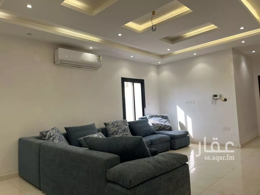 5 bedroom villa in Al Yaqout 7