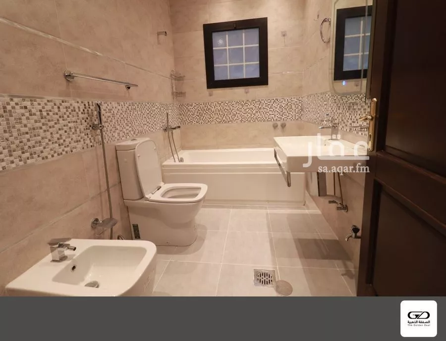 6 bedroom villa in Abhur North, Jeddah 12