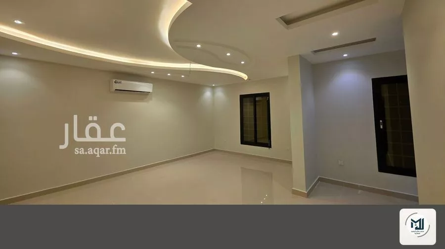 فيلا 4 غرف في الزمرد 22