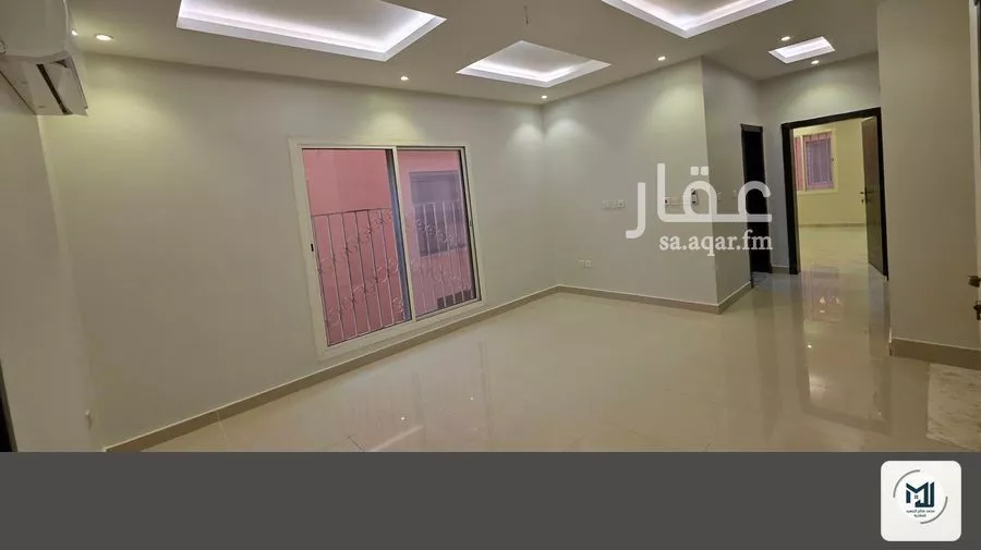 فيلا 4 غرف في الزمرد 25