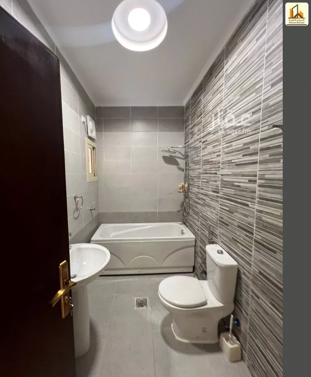 4 bedroom villa in Abhur North, Jeddah 16