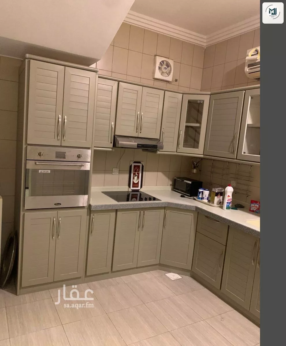 فيلا 5 غرف في الزمرد 18