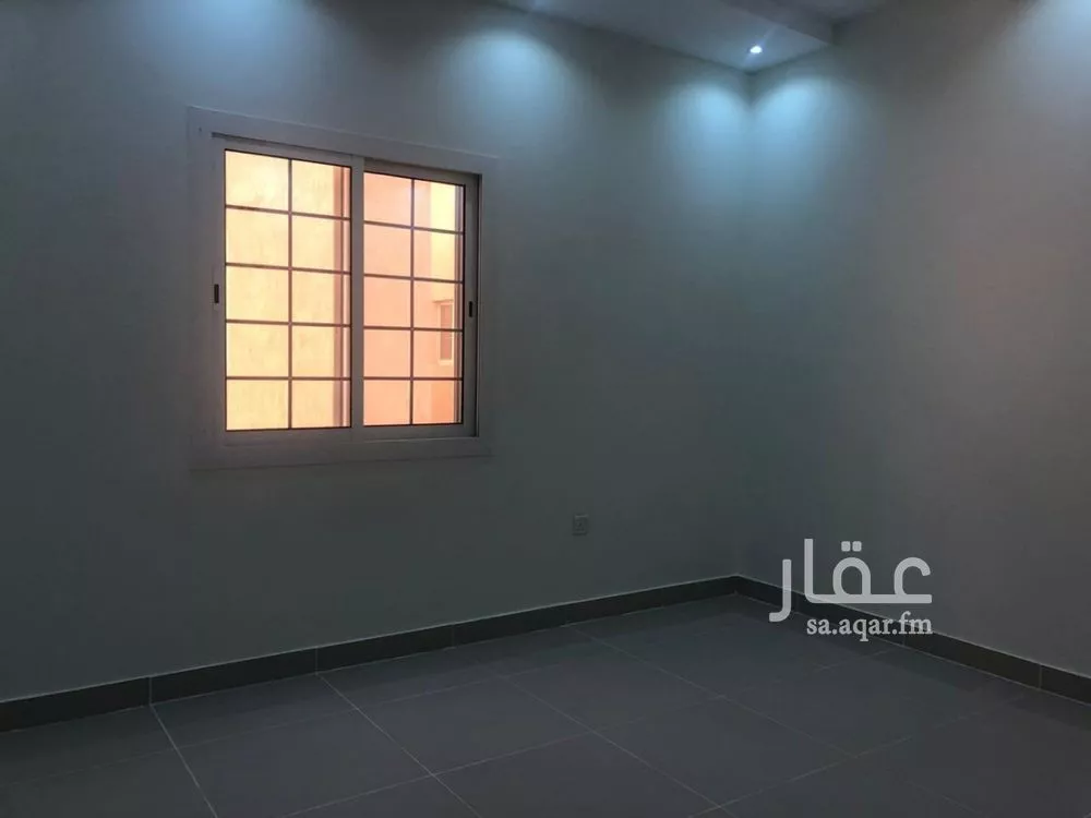 فيلا 5 غرف في الصوارى 20