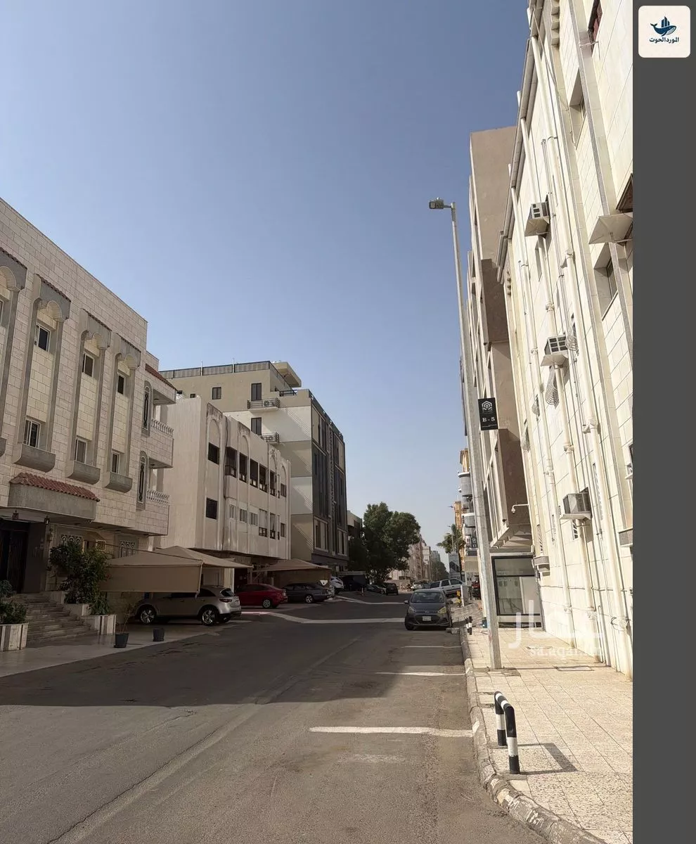 5 bedroom apartment in Al Rawdah 6