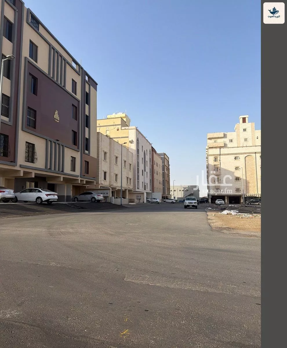 شقة 4 غرف في الريان 3