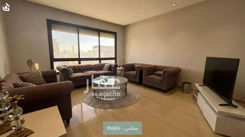 3 bedroom apartment in Al Malqa 5