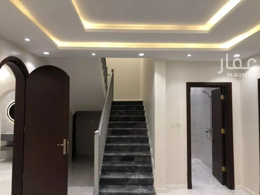 7 bedroom villa in Al Yaqout 3