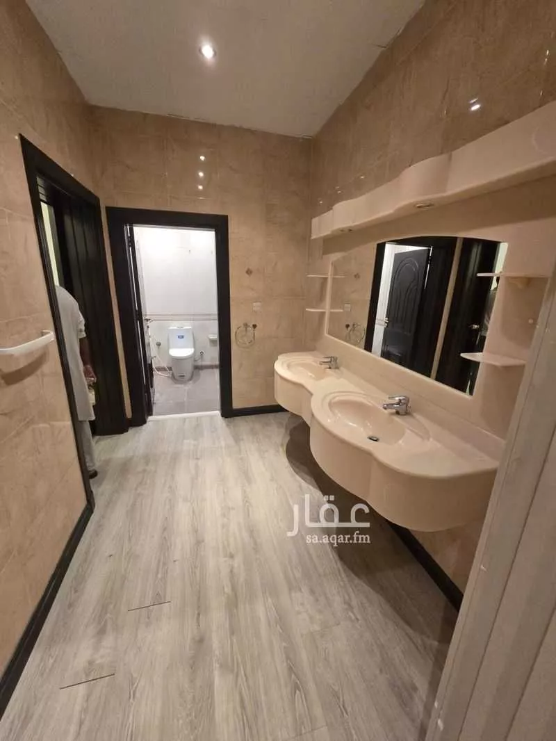 9 bedroom villa in Al Naeem 6