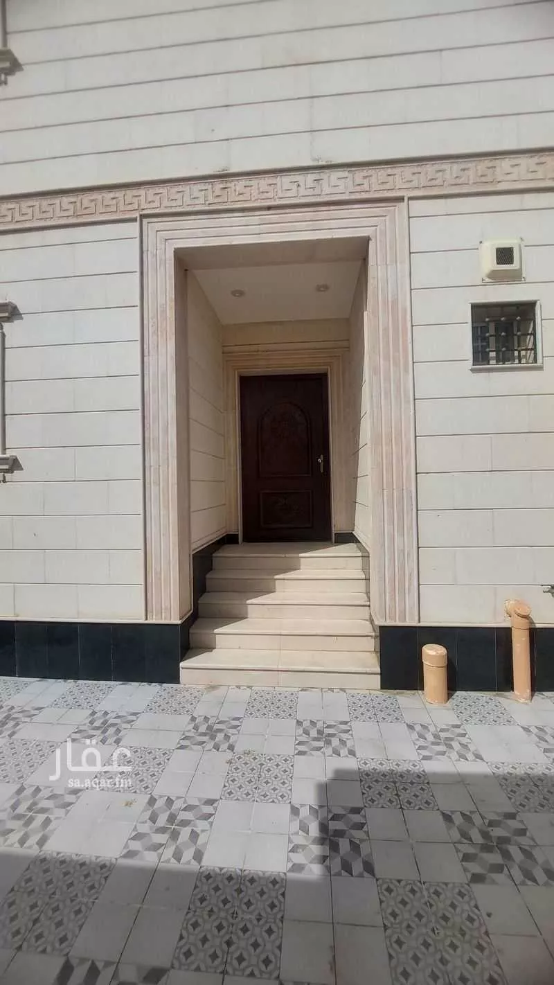 6 bedroom villa in As Salhiyah 3