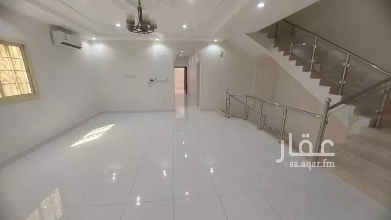 6 bedroom villa in As Salhiyah 8