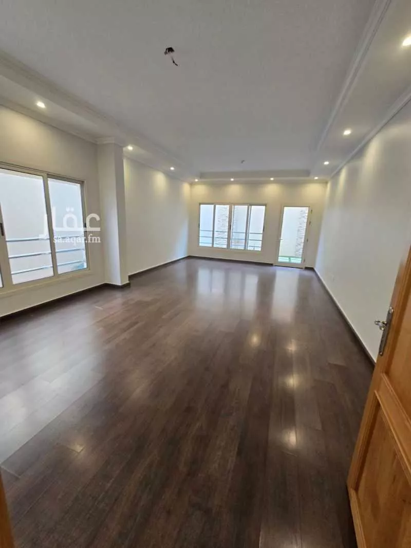 5 bedroom villa in Al Naeem 2