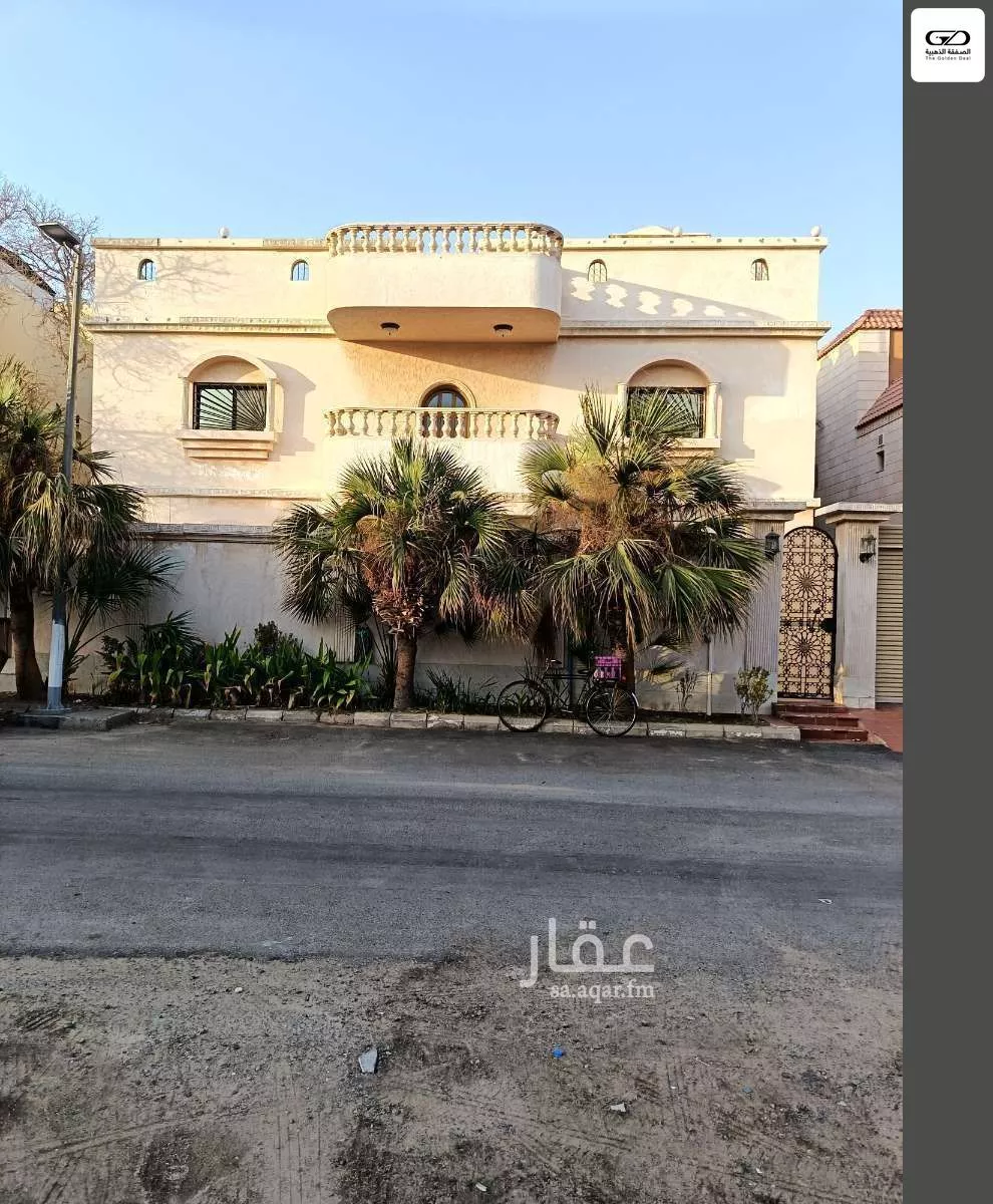 6 bedroom villa in Al Murjan 5